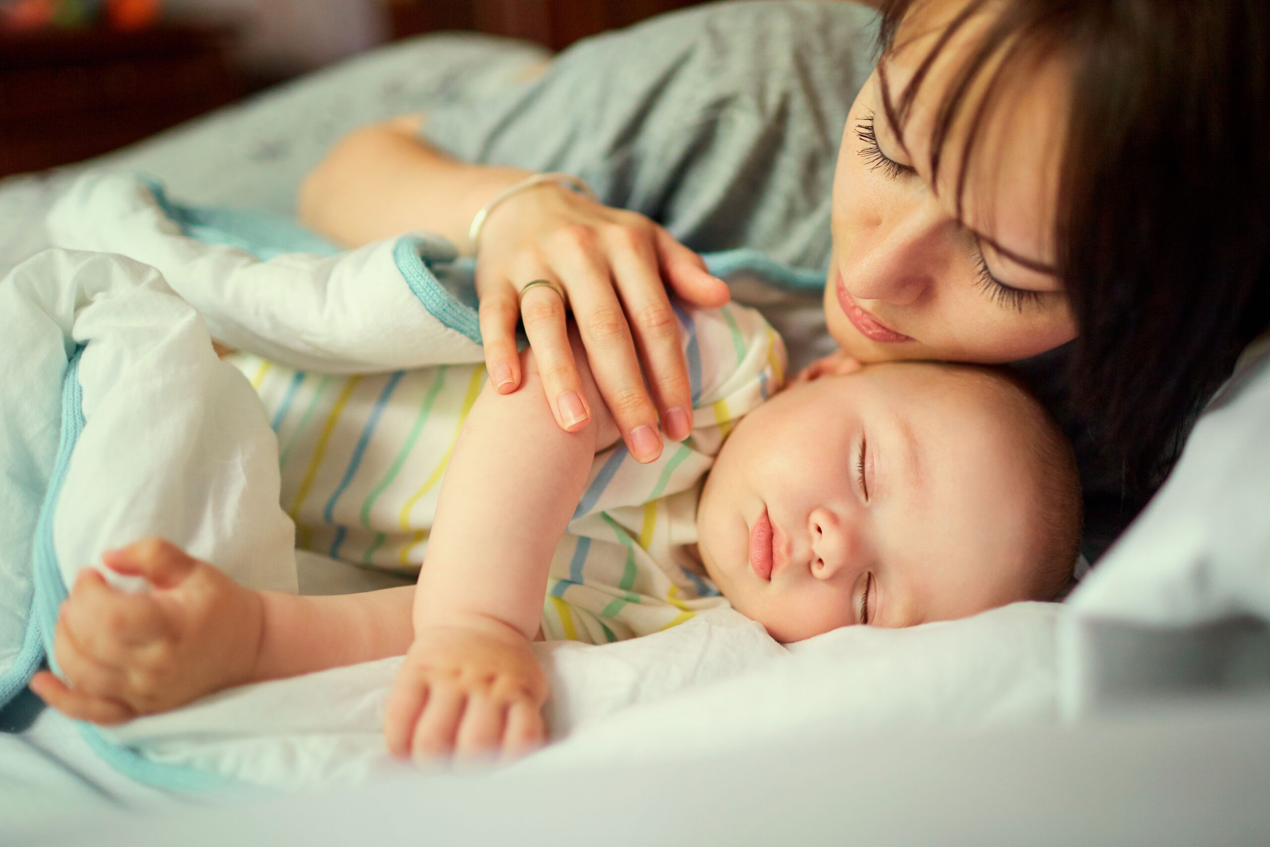 Read more about the article Understanding Baby Sleep Associations: Tips for Helping Your Baby Develop Healthy Sleep Habits